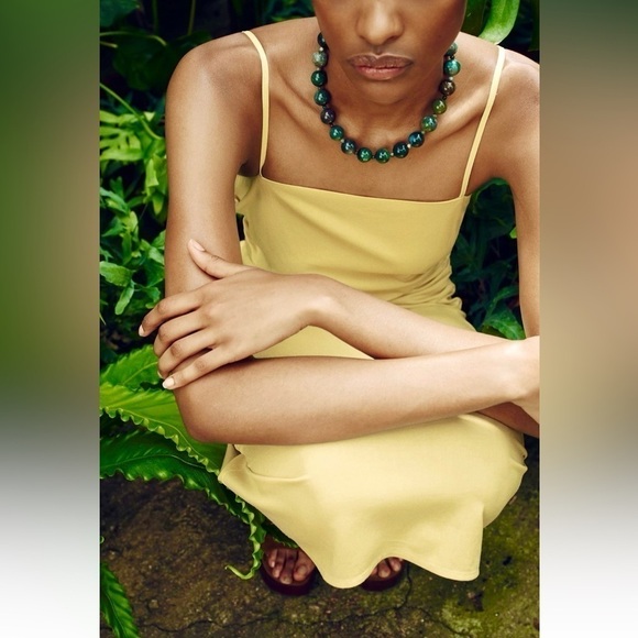 New ZARA Midi Dress - Picture 2 of 7